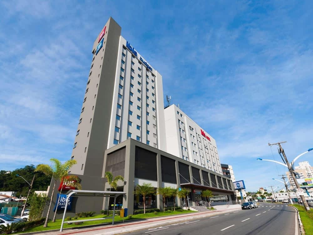 ibis Navegantes Itajai 1