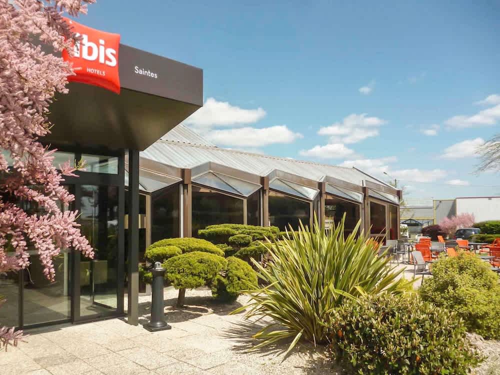 ibis Saintes 1