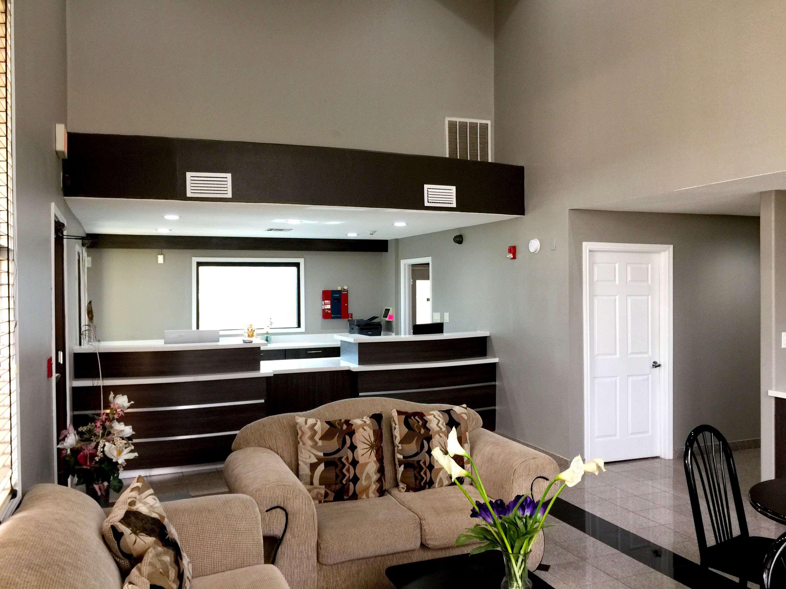 Americas Best Value Inn & Suites Mont Belvieu Houston 2