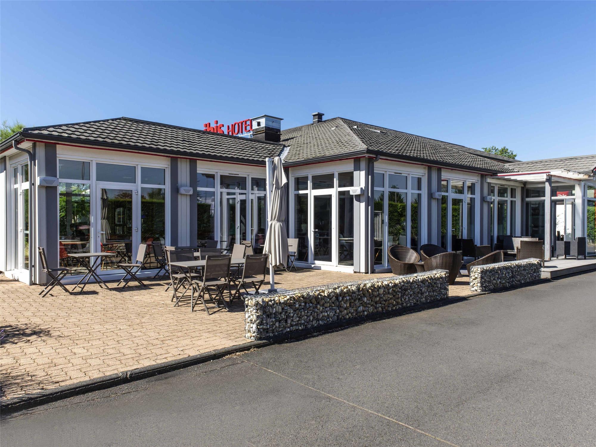ibis Issoire 1