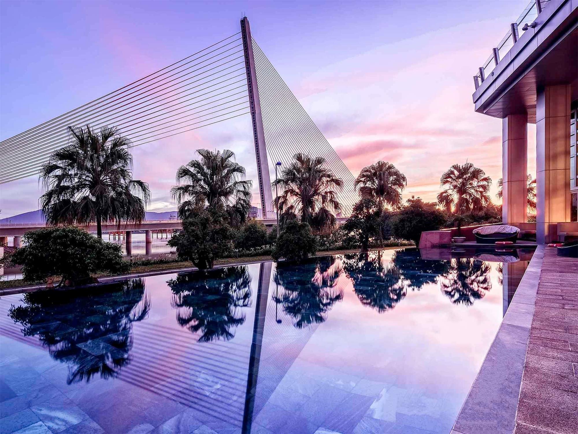 Grand Mercure Danang 2
