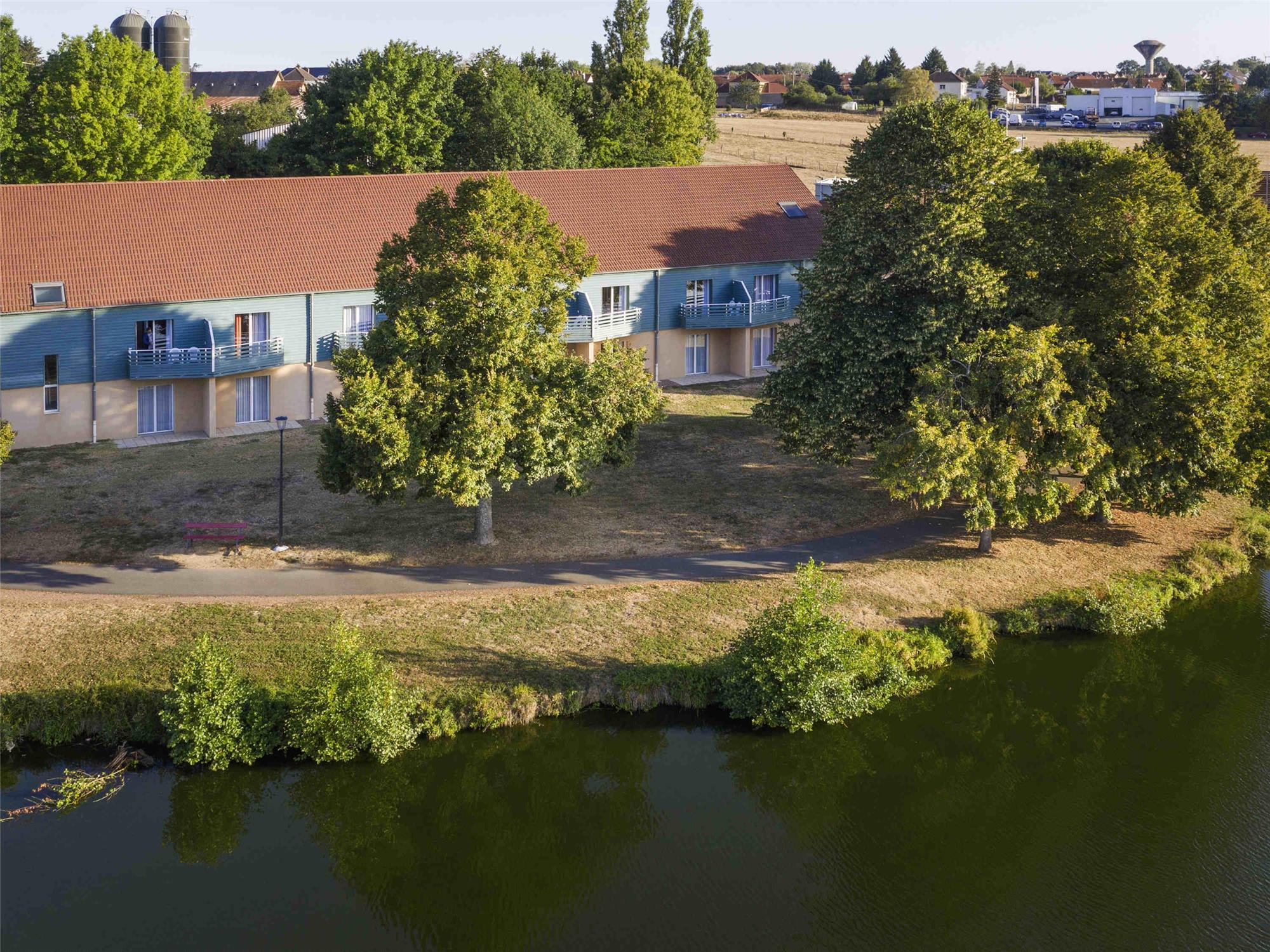 ibis Styles Bourbon Lancy 1