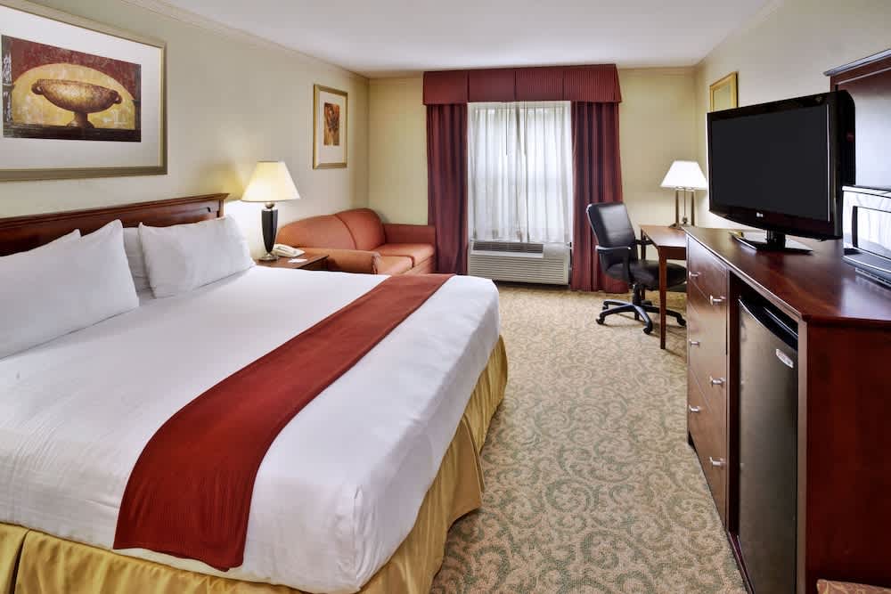 Holiday Inn Express BREAUX BRIDGE/HENDERSON by IHG 2