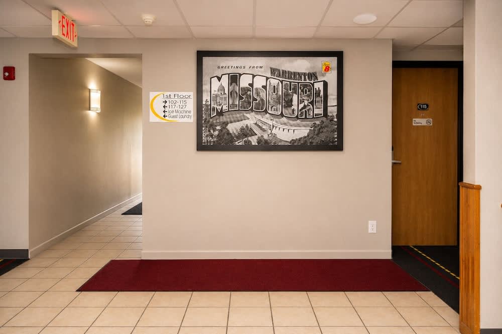 Super 8 by Wyndham Warrenton 1