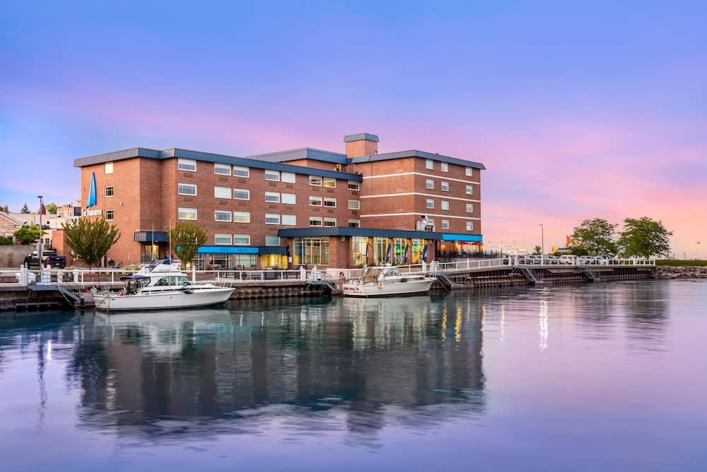 The Harborview on Lake Michigan, Ascend Hotel Collection 1