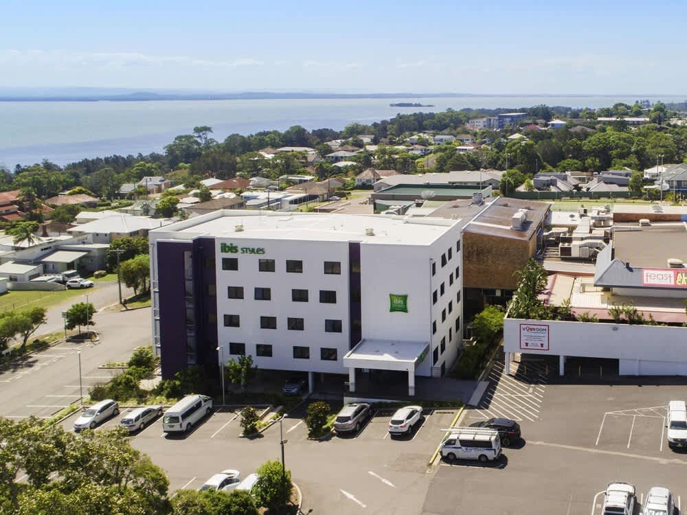 Ibis Styles The Entrance 1