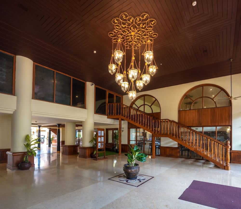 Acron Candolim Regina 2