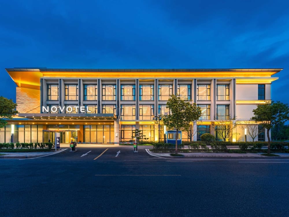 Novotel Nantong Development Zone 1