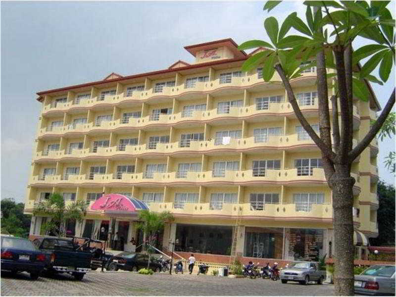 Sunday JA Plus Hotel 1
