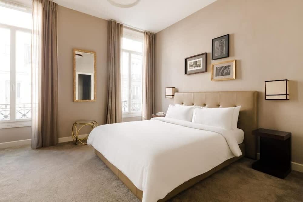 Hotel Frochot Montmartre 2