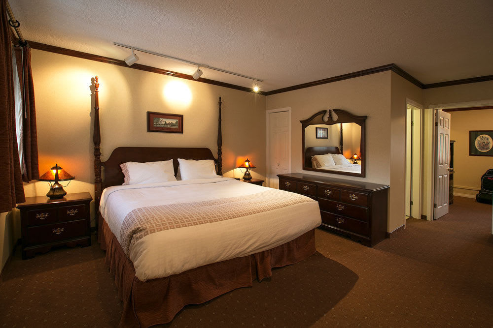 Mount Robson Inn 1