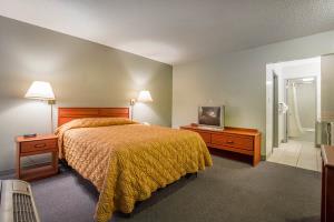 TRAVELODGE BY WYNDHAM CRANBROOK 2