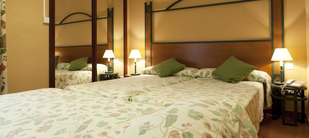 Hotel Intur Azor 1