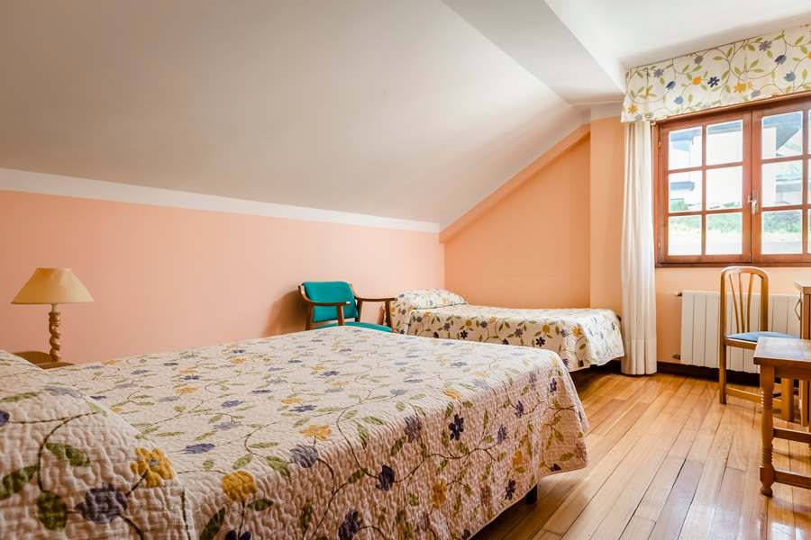 Hotel Surfances 2