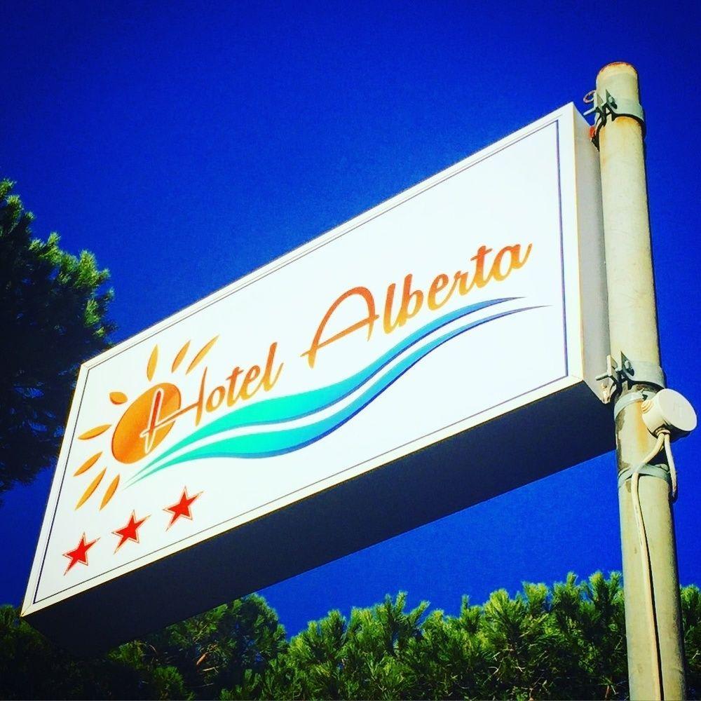 Hotel Alberta 1
