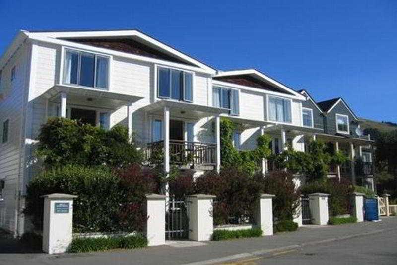 Bruce Apartments 1