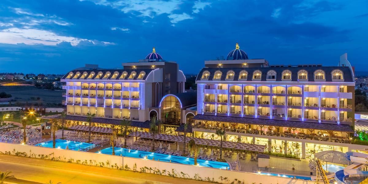 Mary Hotel Side 2