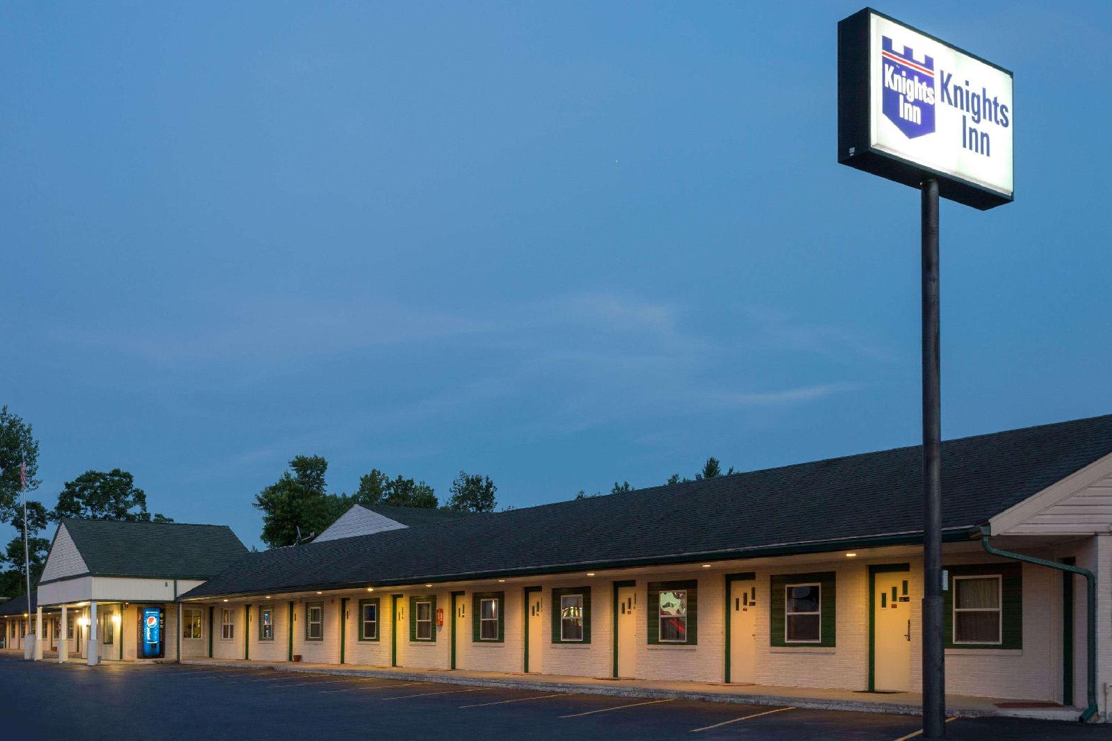 Knights Inn Athens 1