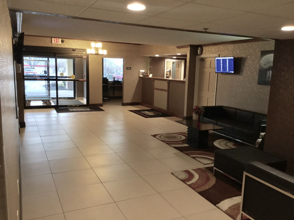 Best Western The Inn at Buffalo Airport 1