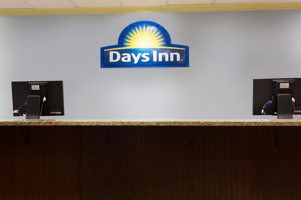DAYS INN MOUNT PLEASANT-CHARLESTON-PATRIOTS POINT 1