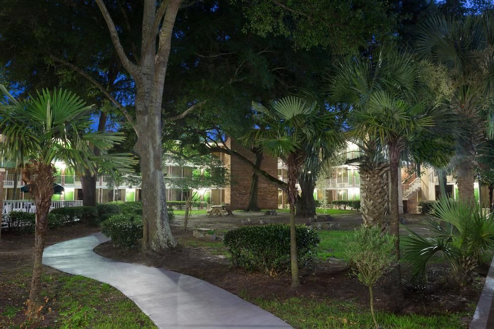DAYS INN MOUNT PLEASANT-CHARLESTON-PATRIOTS POINT 2