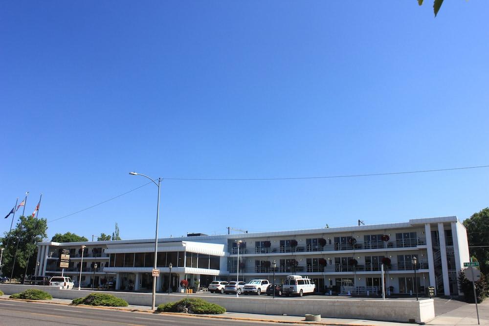 Lewis & Clark Motel - Bozeman 2