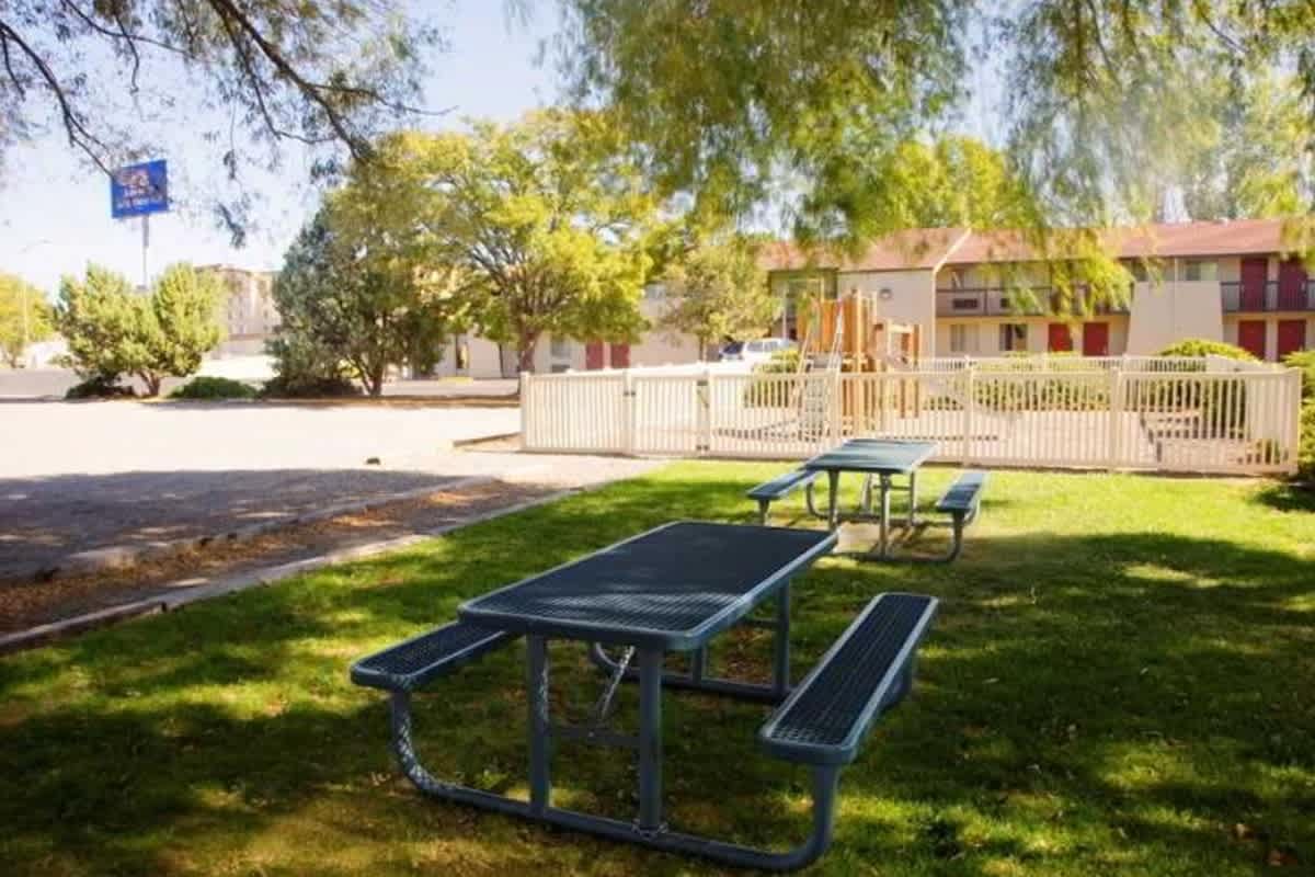 Baymont By Wyndham Grand Junction Hotel 2