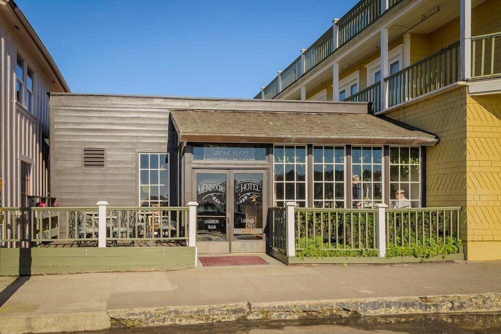 The Mendocino Hotel And Garden Suites 2