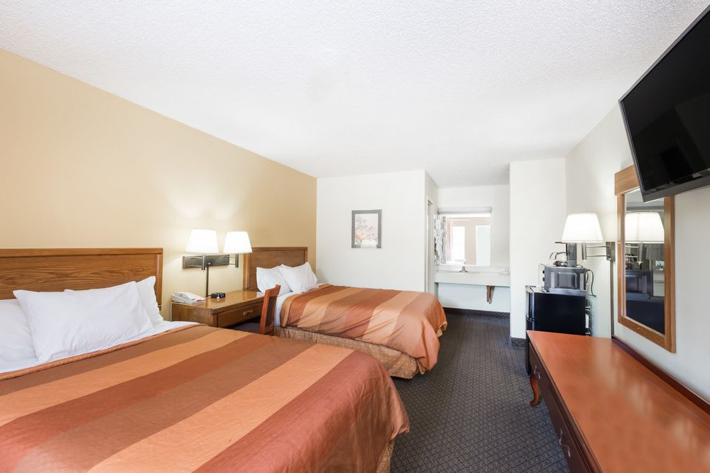 DAYS INN BY WYNDHAM FORT PAYNE 2