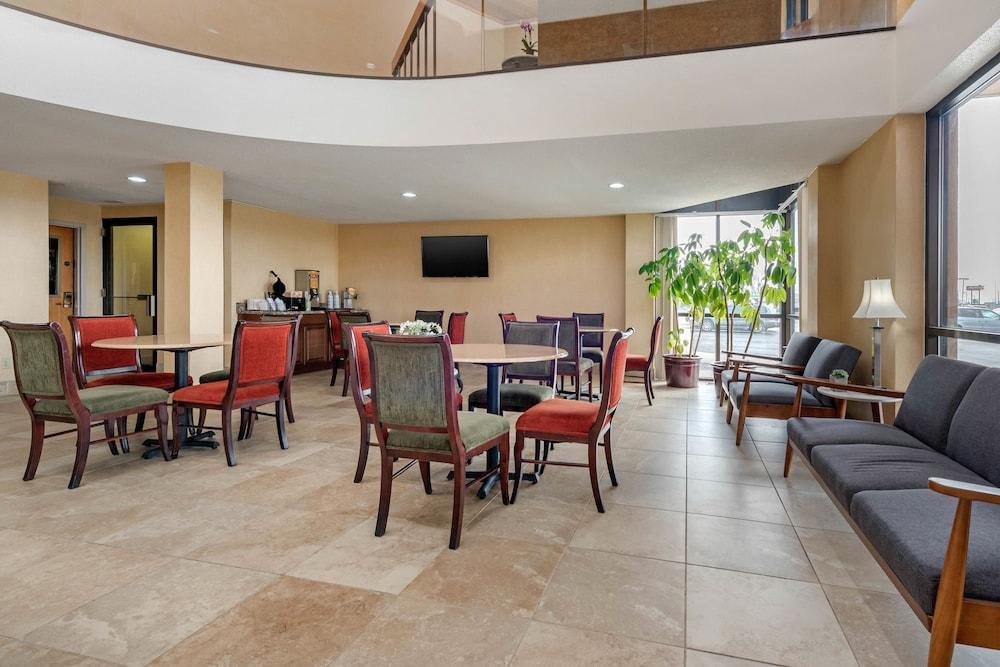 QUALITY INN 1