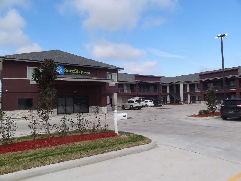 Surestay By Best Western Baytown 2