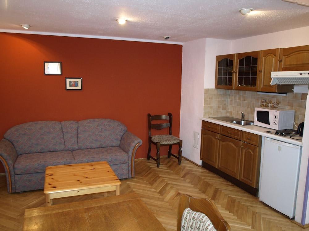 Hotel Liechtenstein Apartments II 2