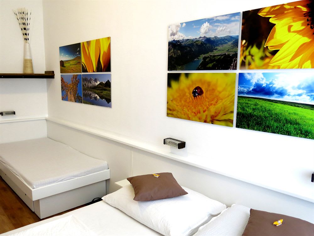 KIBI Rooms self check-in 2