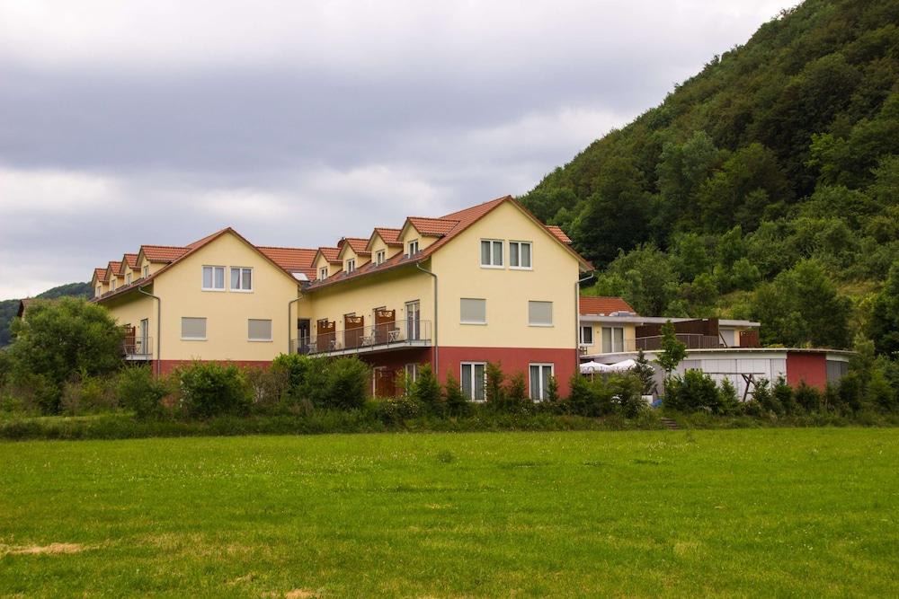 Hotel Restaurant Talblick 2