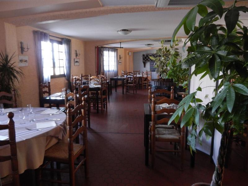 Logis Hôtel Restaurant Le Top du Roulier 2