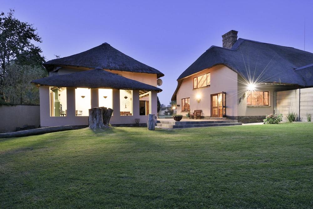 The Cottage 2