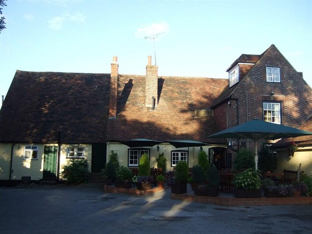 Ye Olde George Inn - Badger Pubs 2