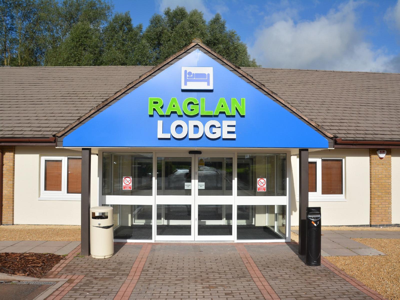 Raglan Lodge 2