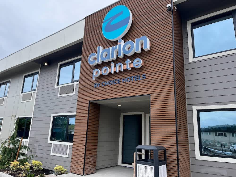 Clarion Pointe Kent - Seattle South 1