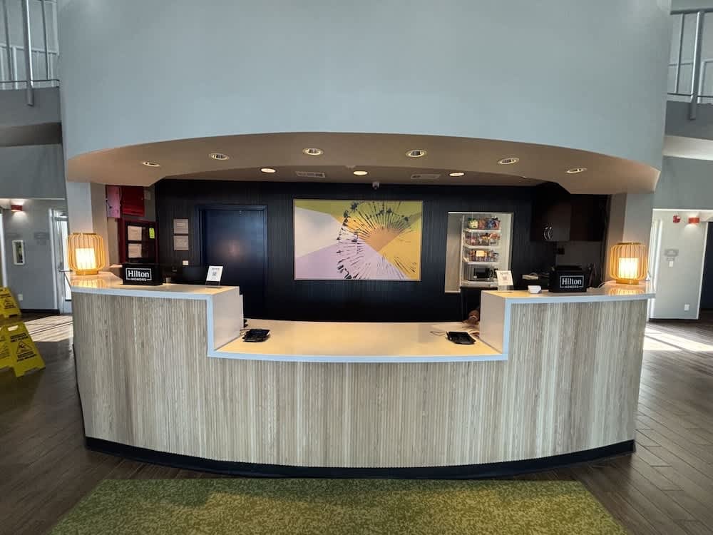 Spark by Hilton Tempe Phoenix Airport 1