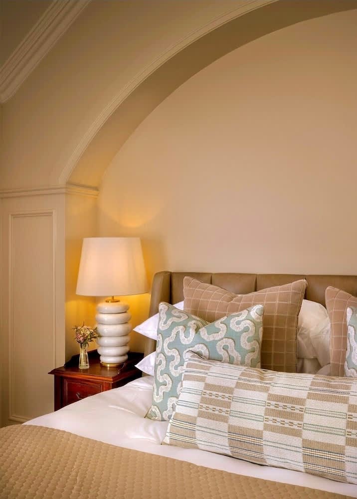 Butler Arms Hotel 2