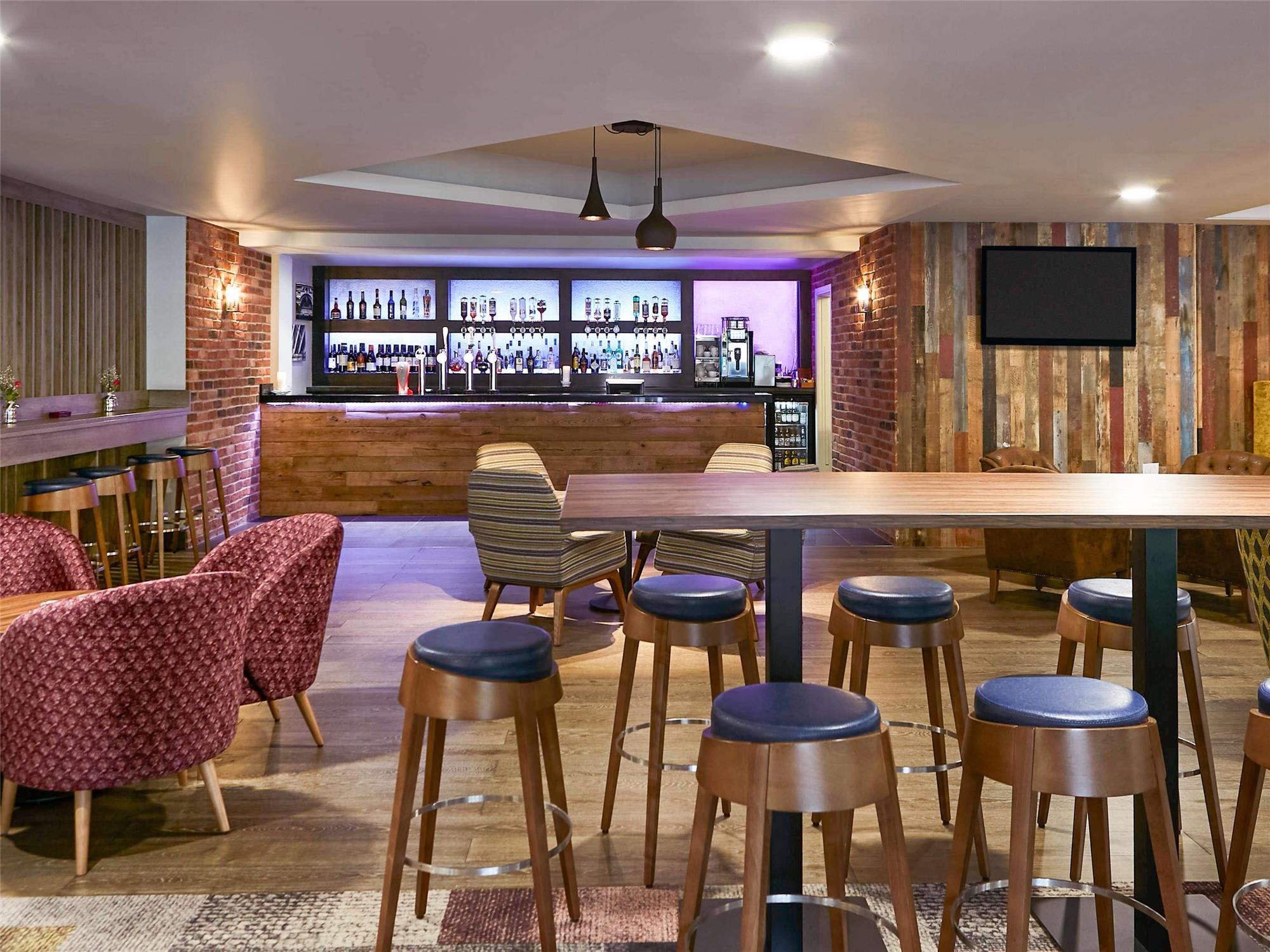Novotel Manchester West 2