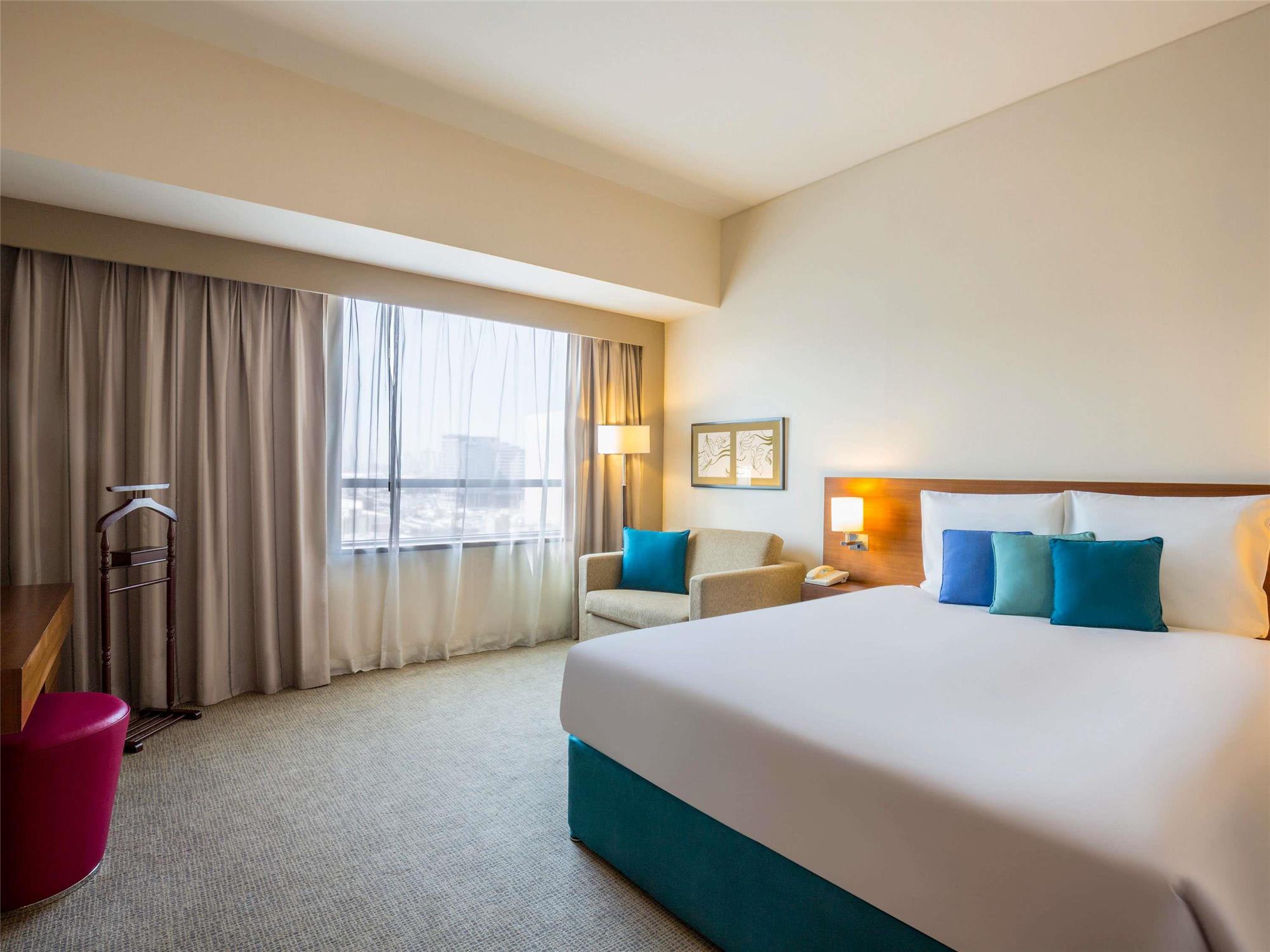 Novotel Deira Creekside Dubai 2