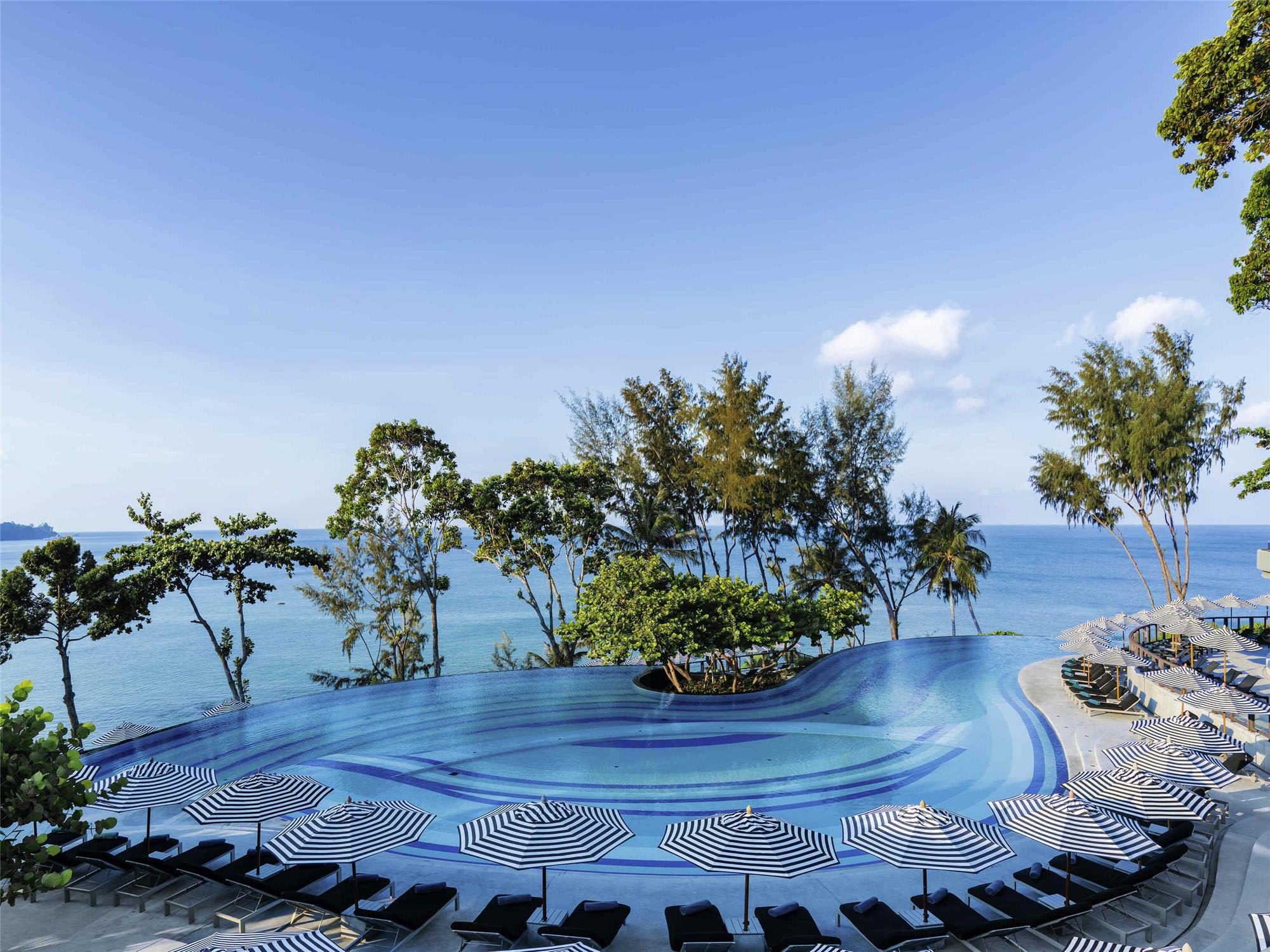 Pullman Phuket Arcadia Naithon Beach 2