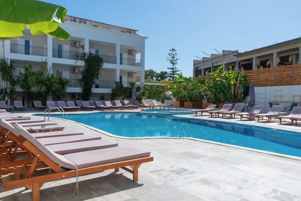 Mojo Hotel Zante 1