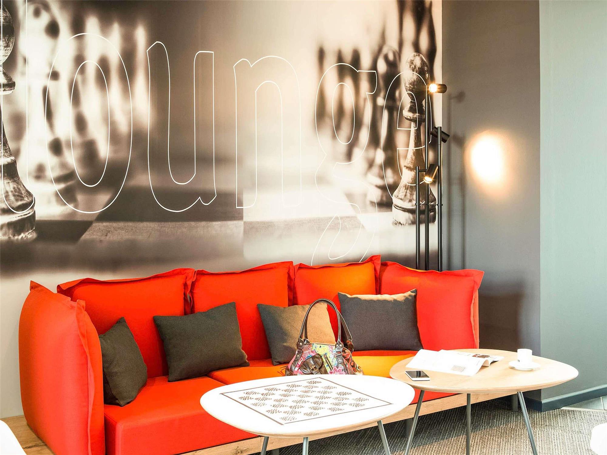 Ibis Orly Chevilly Tram 7 2