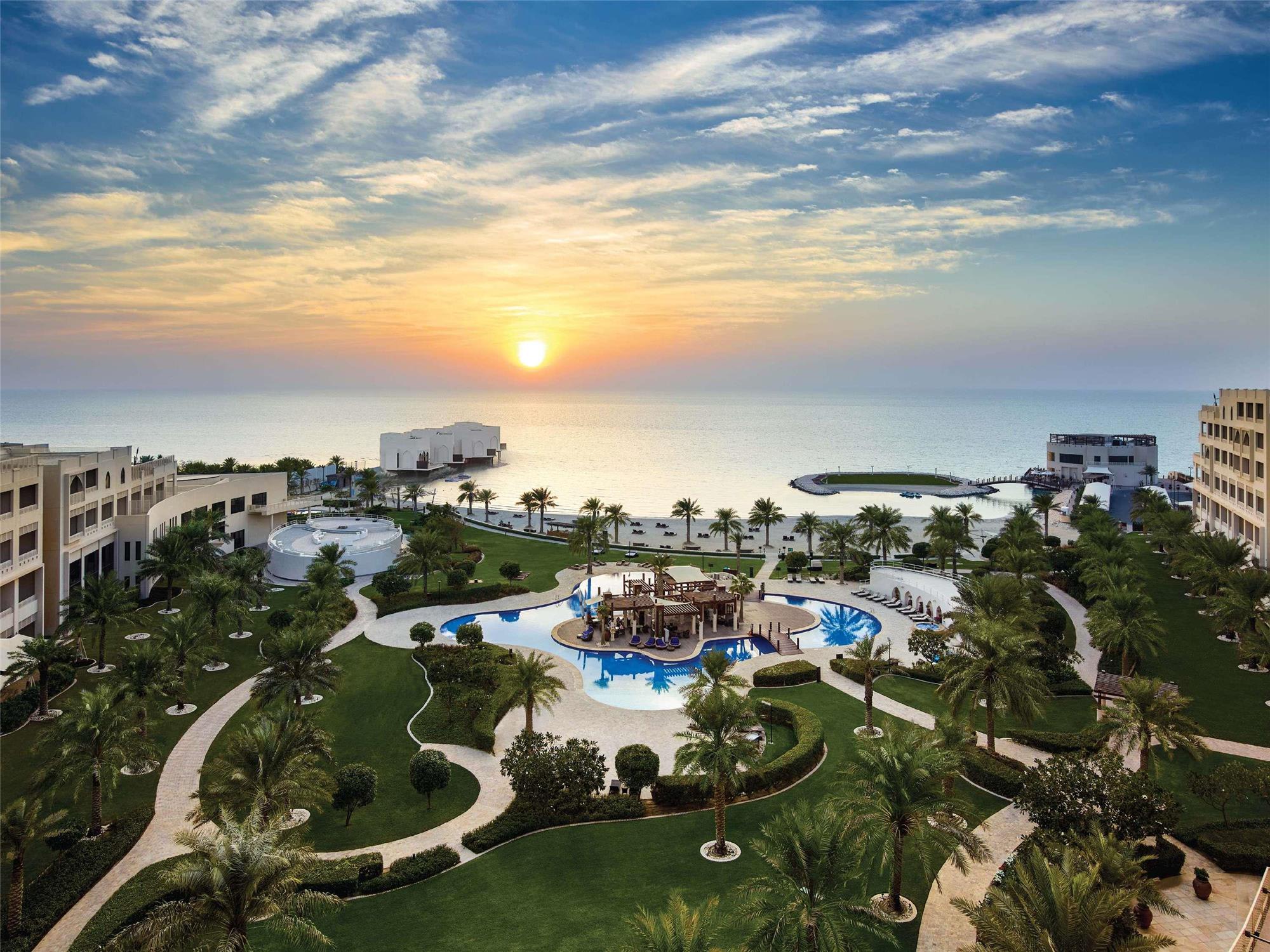 Sofitel Bahrain Zallaq Thalassa Sea & Spa 1