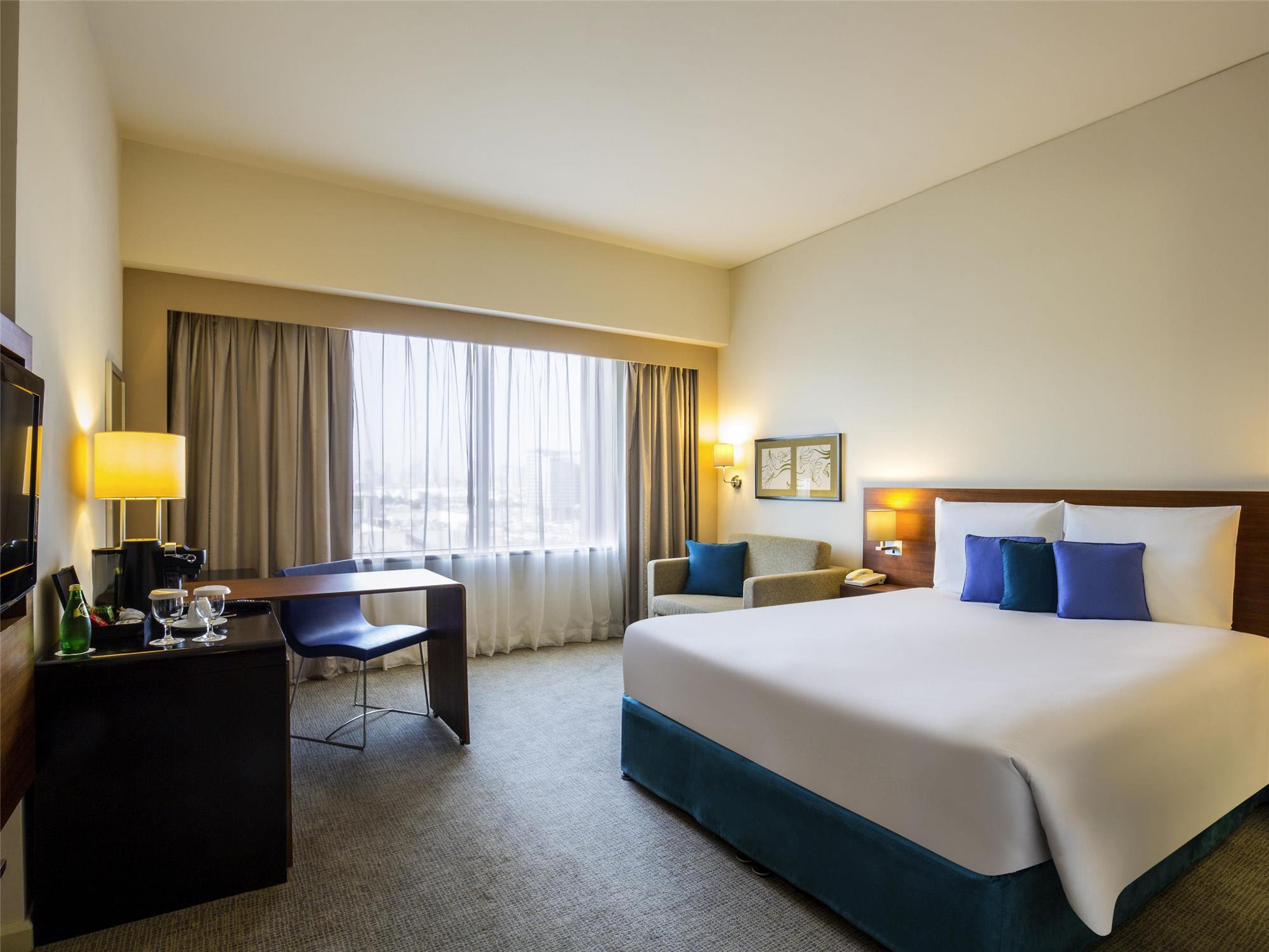 Novotel Deira Creekside Dubai 2