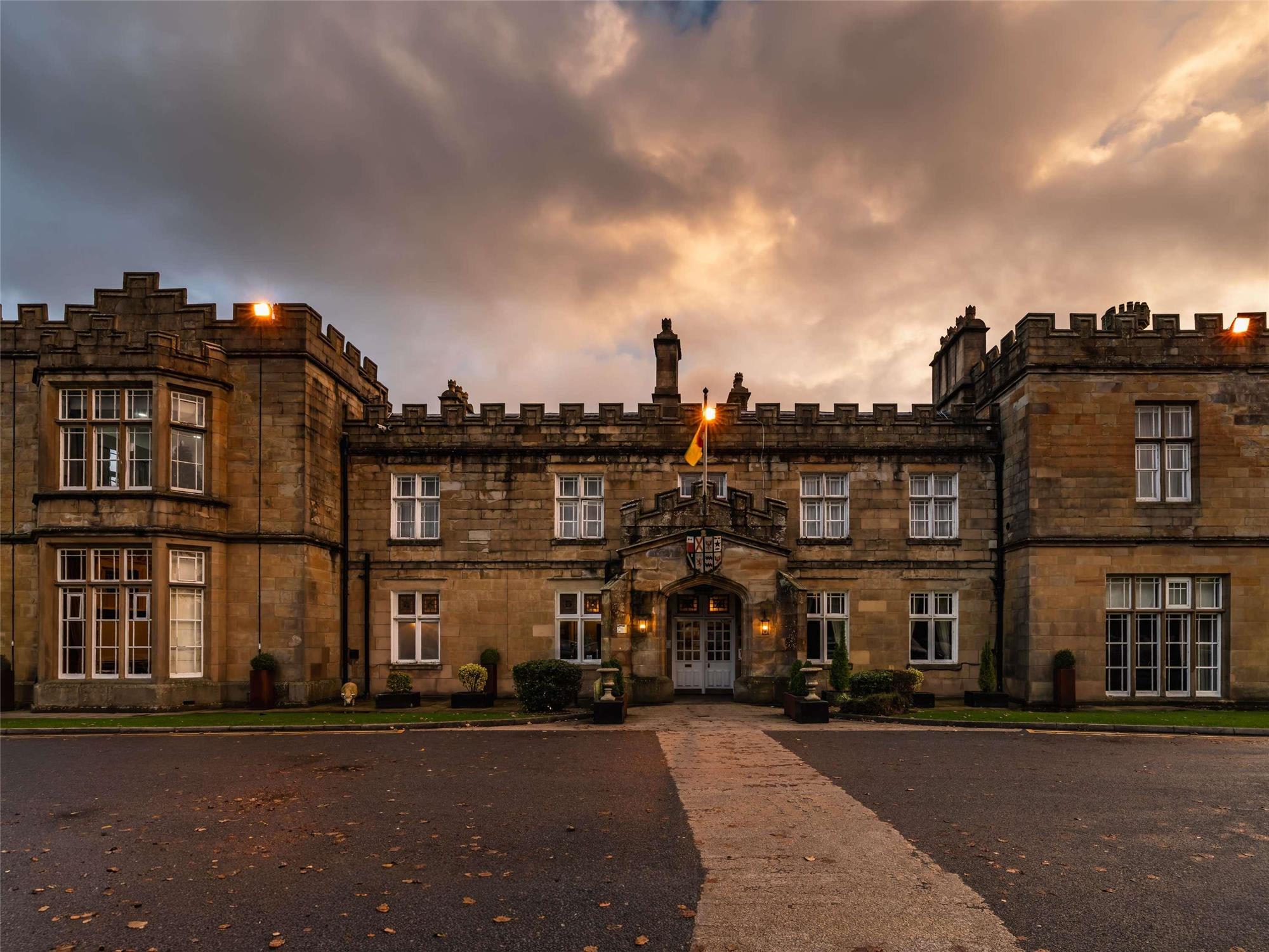 Mercure Blackburn Dunkenhalgh Hotel & Spa 1
