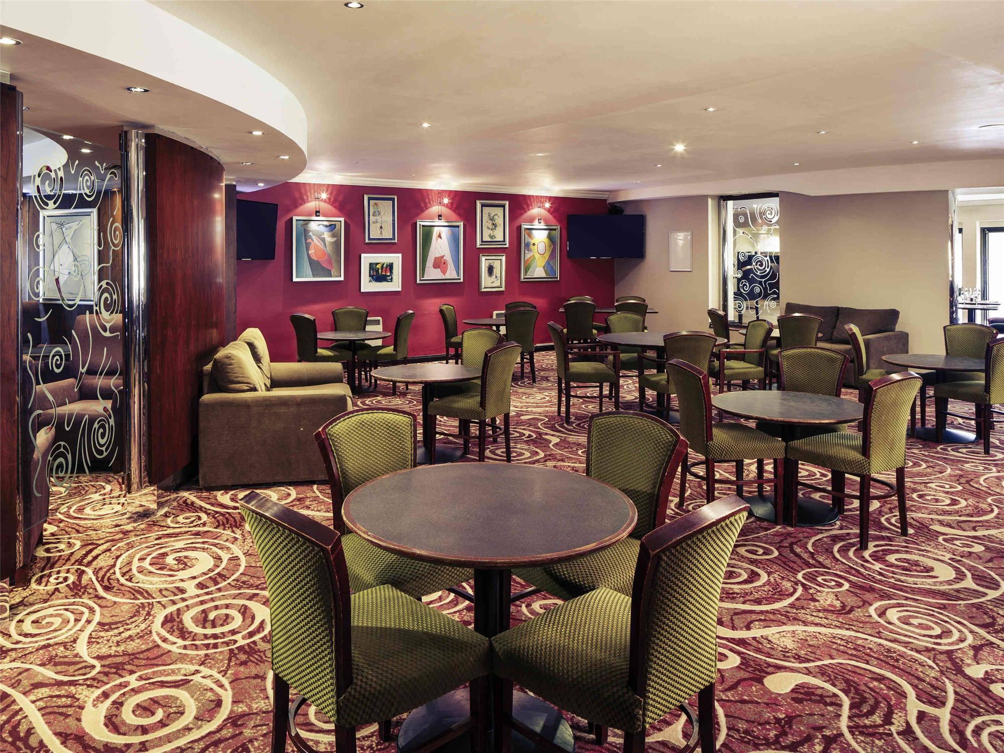 Mercure Livingston Hotel 2